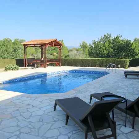 Phaedrus Living: Serenity *