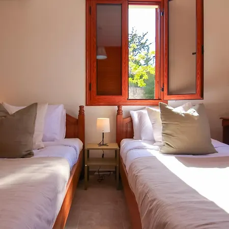 Villa Phaedrus Living: Serenity *