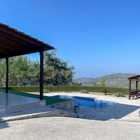 Villa Phaedrus Living: Serenity